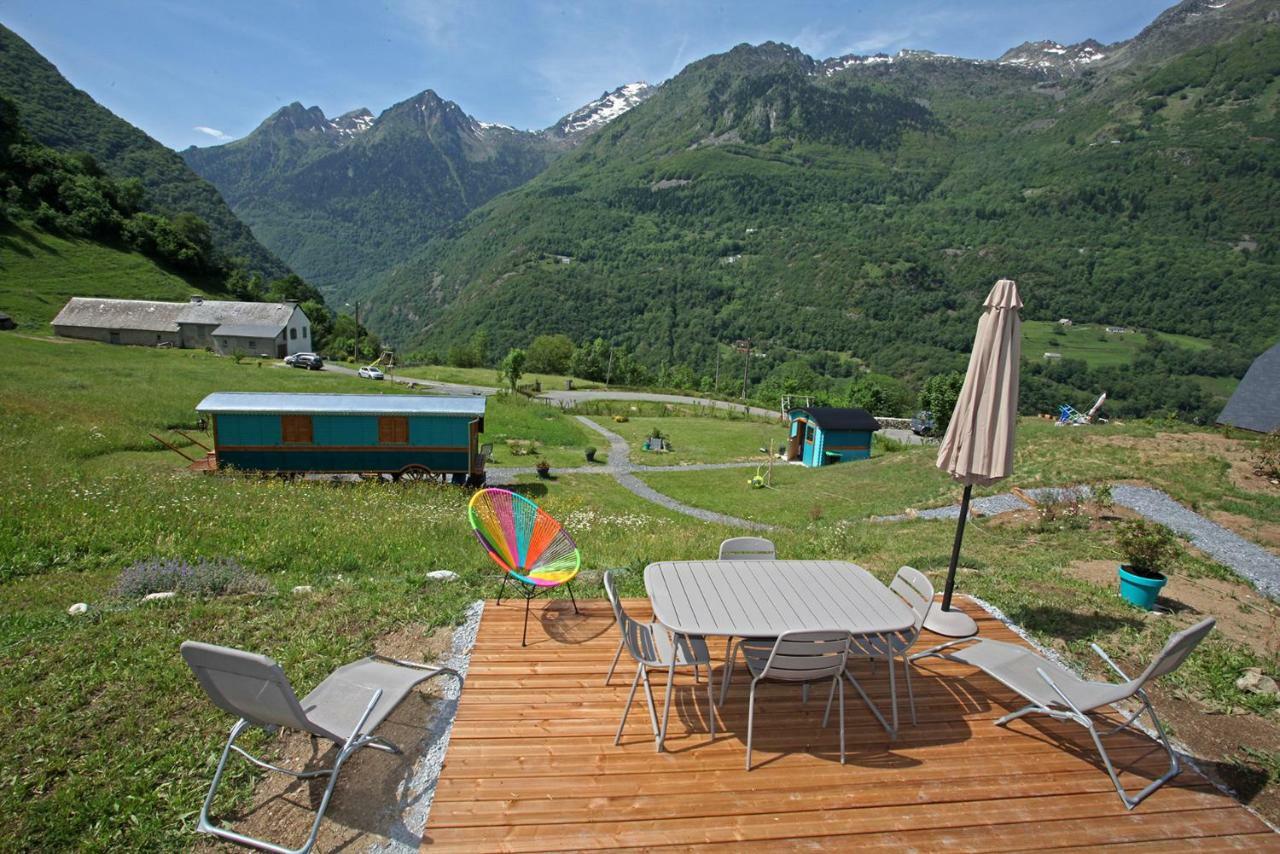 فندق Roulottes Montagne Pyrenees لوز سانت سوفير المظهر الخارجي الصورة